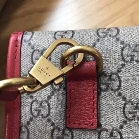 First bag ru bag GG messenger Gucci 0723